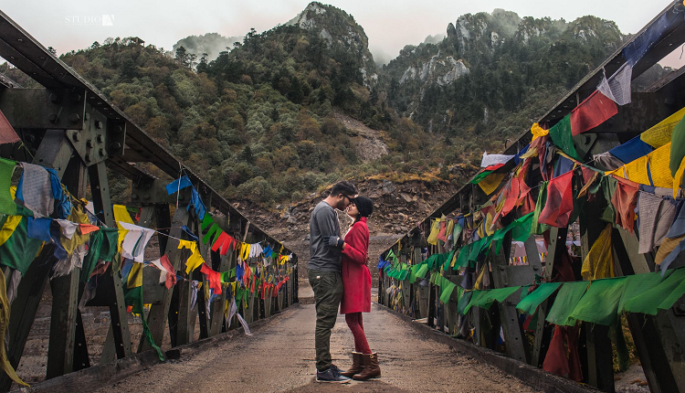 darjeeling couple