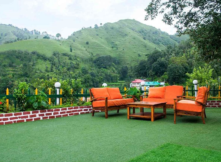 Shoghi-hill-station