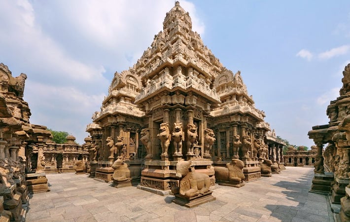places-to-visit-near-chennai-with-family-kanchipuram