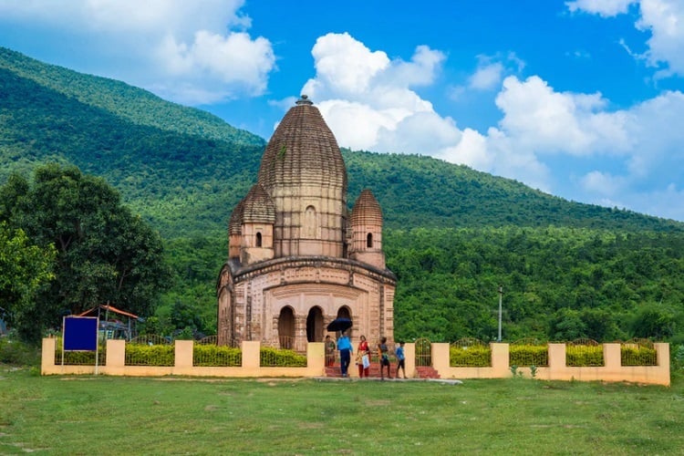 Purulia - Beauty of Hills and Temples
