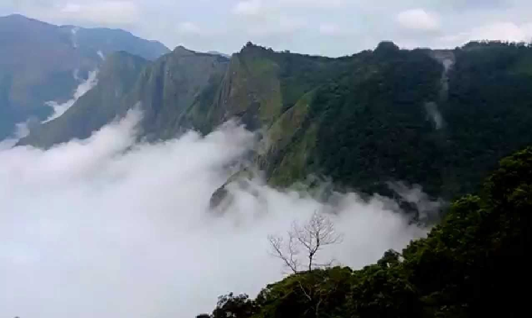 one-day-trip-munnar-munnar-top-station