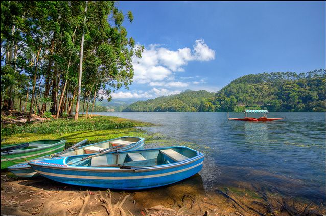 one-day-trip-munnar-kundala-lake