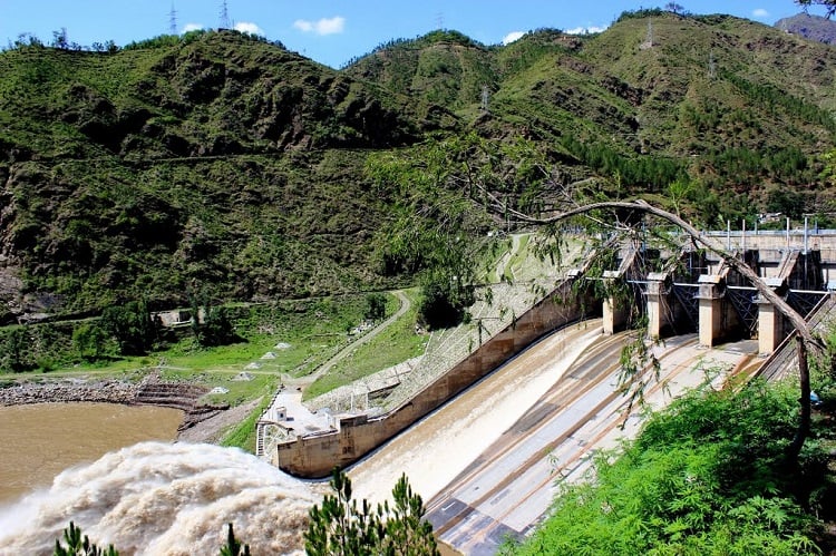 Pandoh Dam