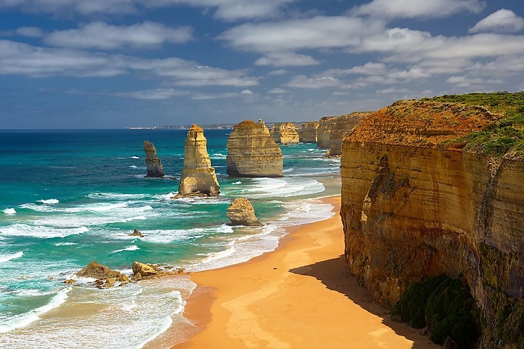 Twelve Apostles, Australia