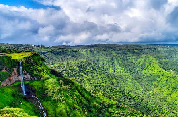 Covid safe hill station in Maharashtra 