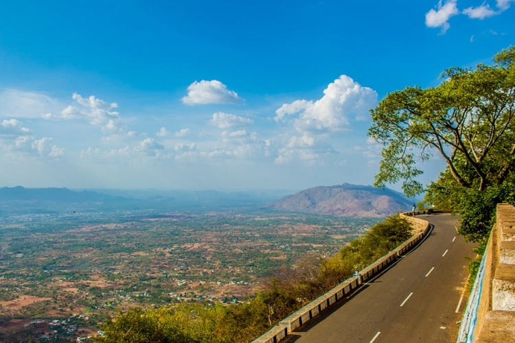 places-to-visit-near-chennai-within-300-Yelagiri-Hills