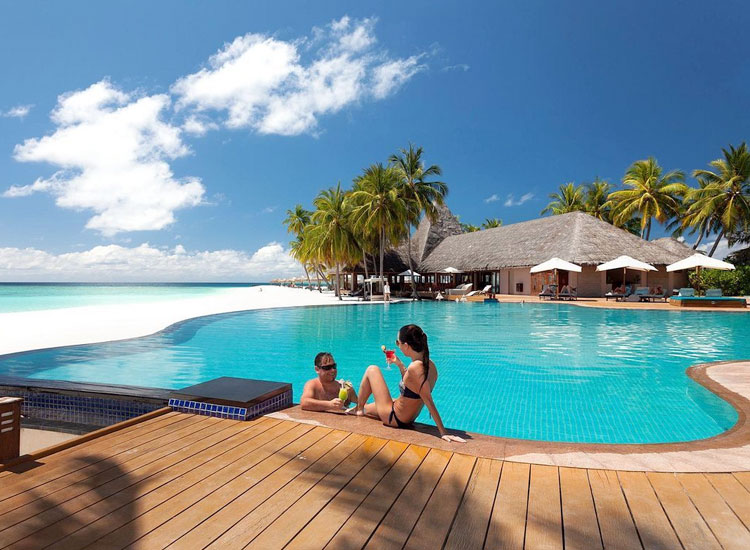 Veligandu Resort in Maldives