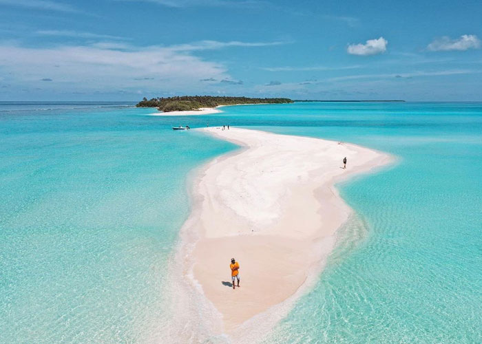 Falhadoo Island in Male