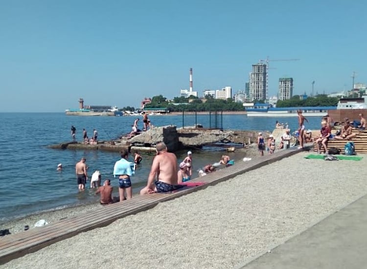 Kungasny-Cape-Beach