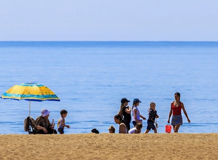 Shamora-beach