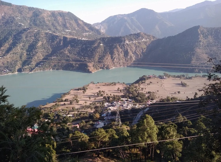 CHAMERA LAKE