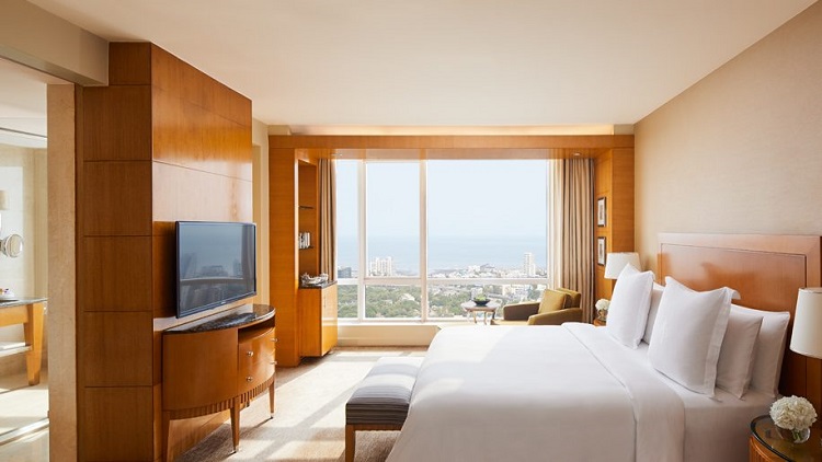 Four Seasons Hotel