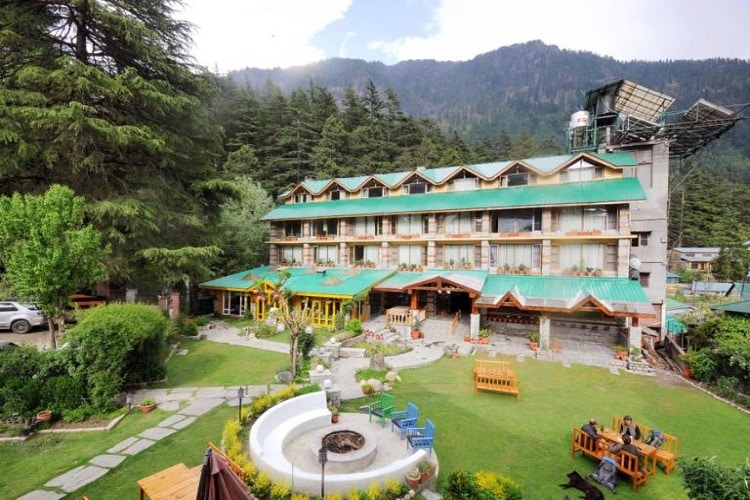 Johnson Lodge & Spa:Pet- friendly hotels in Manali