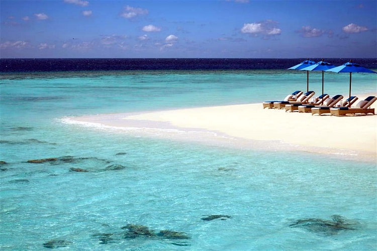 Mudhdhoo Beach