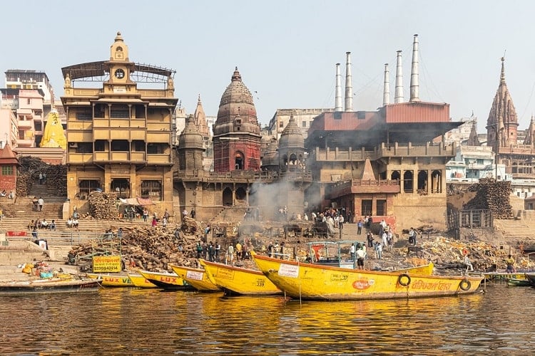 varanasi-manikarnika-ghat