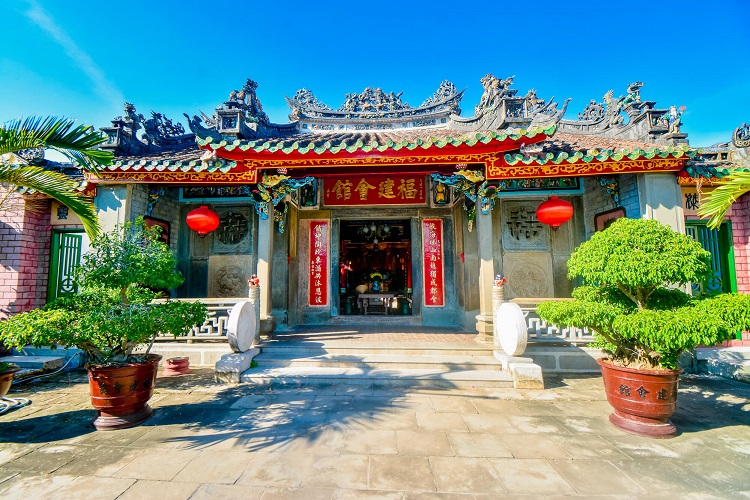 Quan Cong Temple