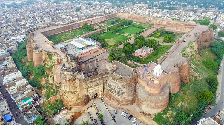 Bathinda Fort