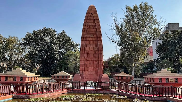 Jallianwala-Bagh-Amritsar