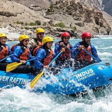 Ladakh-Trekking-With-Rafting
