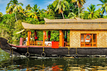 8 Days Kerala Vacation Package
