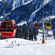 Gulmarg-Sonamarg-Pahalgam-Tour