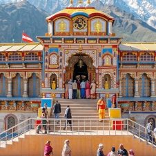 Holy-Badrinath-Yatra