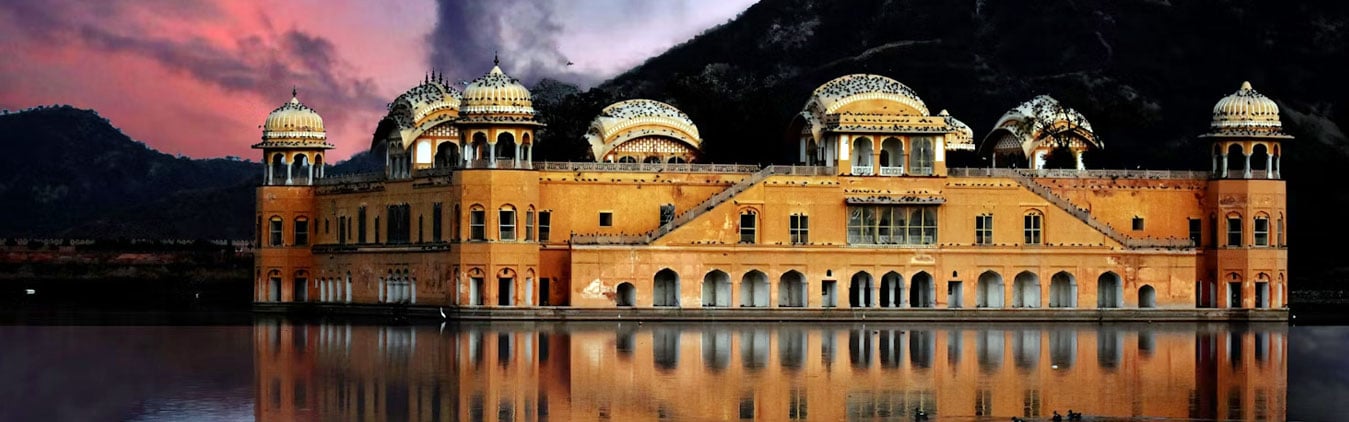 4 Days Jaipur and Ranthambore Vacation Package – Delhi Jaipur & Ranthambore Tour