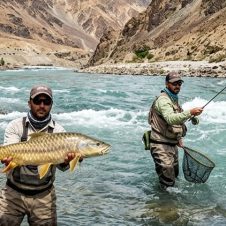 Kashmir-Fishing-Tour-with-Taj-Mahal