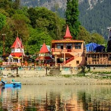 Nau-(9)-Devi-Darshan-Tour