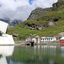 Valley-of-Flowers-and-Hemkund-Sahib-Tour