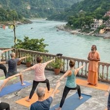 Yoga-Tour-in-Himalayas