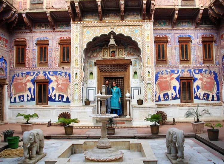 Nadine-Le-Prince-Haveli,-Fatehpur