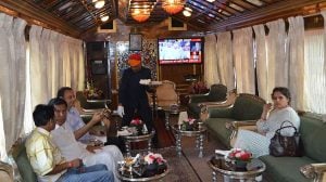 Onboard-palaces-on-wheels