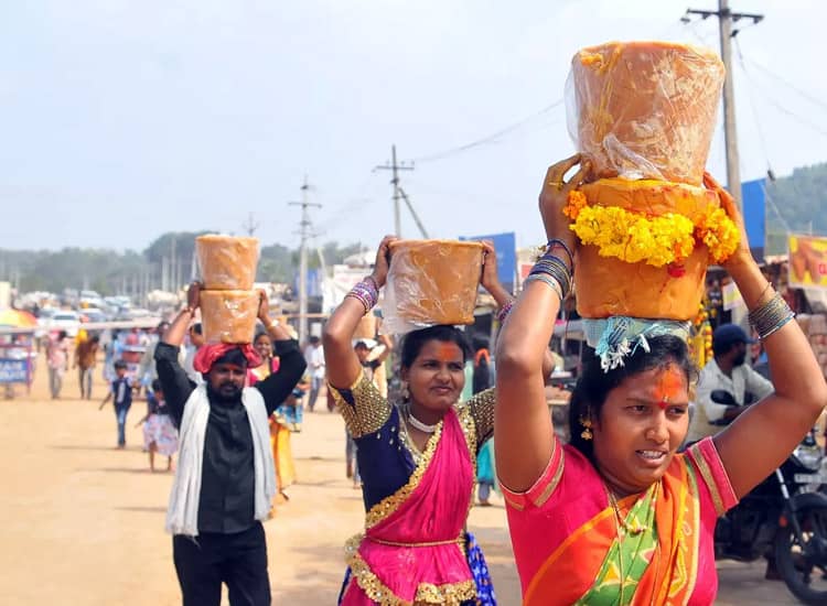 Sammakka-Saralamma-Jatara,Telangana