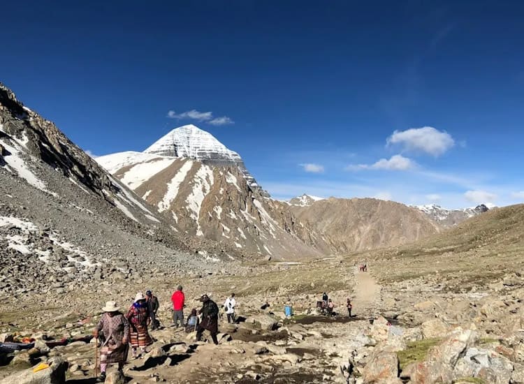 Complete-Kailash-Mansarovar-Packing-List-2025-for-a-Hassle-Free-Yatra