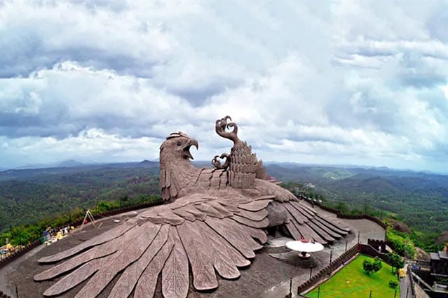 10 Places to Visit in Kerala in October to Escape the City Life