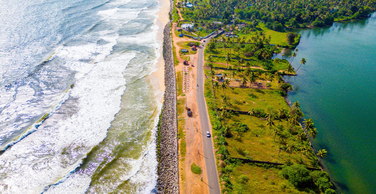 Muzhappilangad Beach