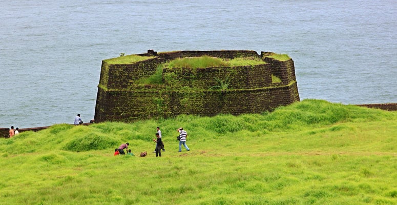 Best Time to Visit For Families and Couples
