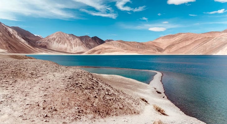 Offbeat and Expedition Lakes