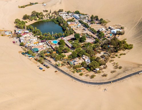 13. Huacachina, Peru