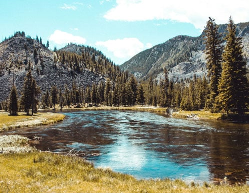 15. Yellowstone National Park, Wyoming, USA