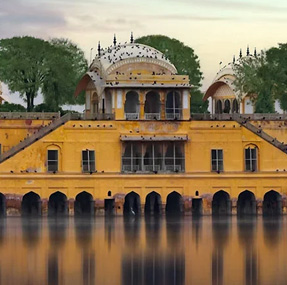 Golden Triangle with Kanha Bandhavgarh & Khajuraho